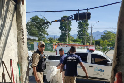 Cerca de uma tonelada de cobre é apreendida em ferros-velhos na Zona Oeste 