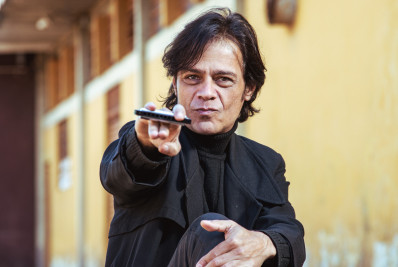 Astronauta comemora 25 anos com foco na descoberta de artistas