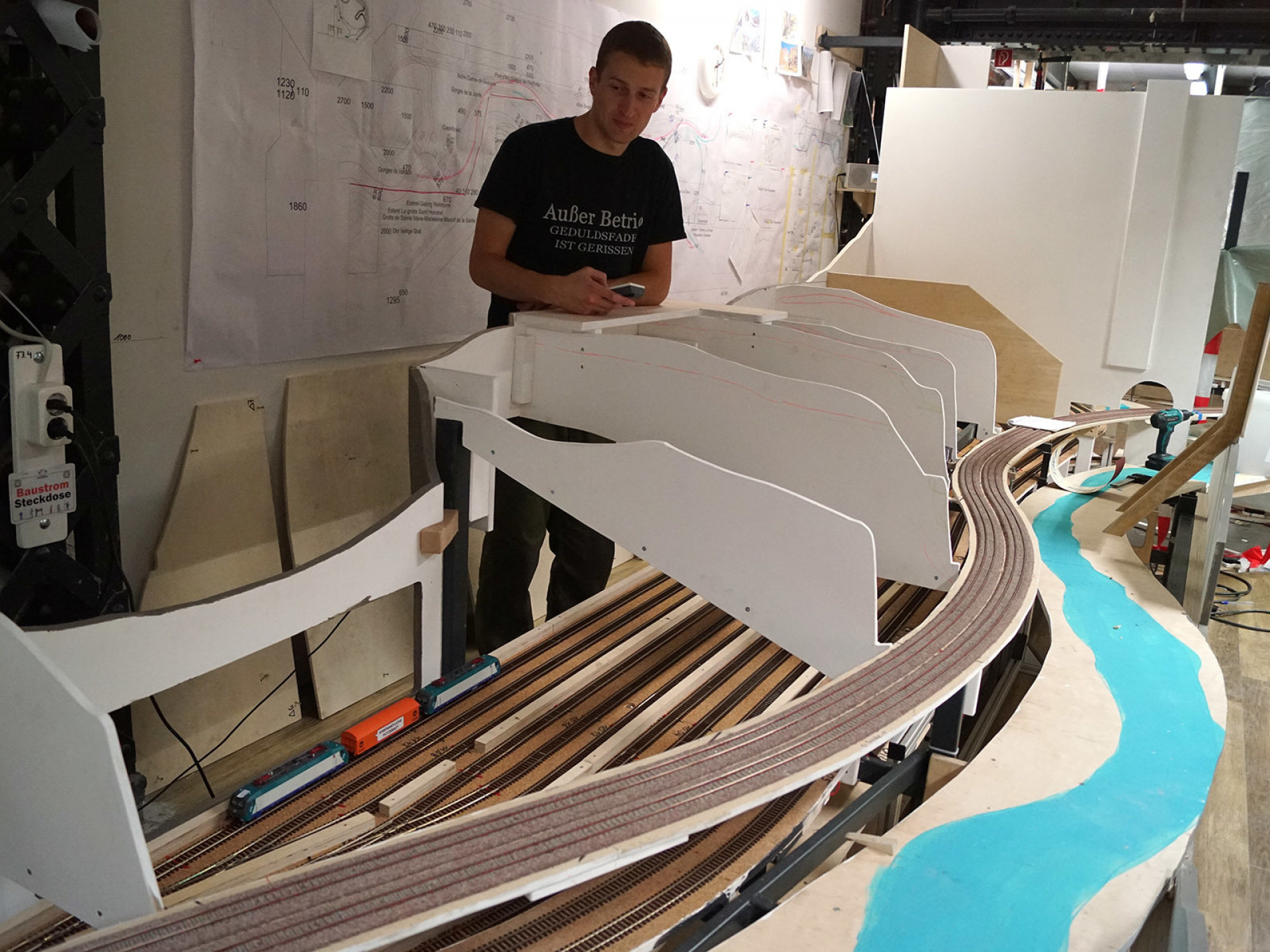 100 mil linhas de programação foram utilizadas para projetar a maquete - Reprodução / Miniatur Wunderland