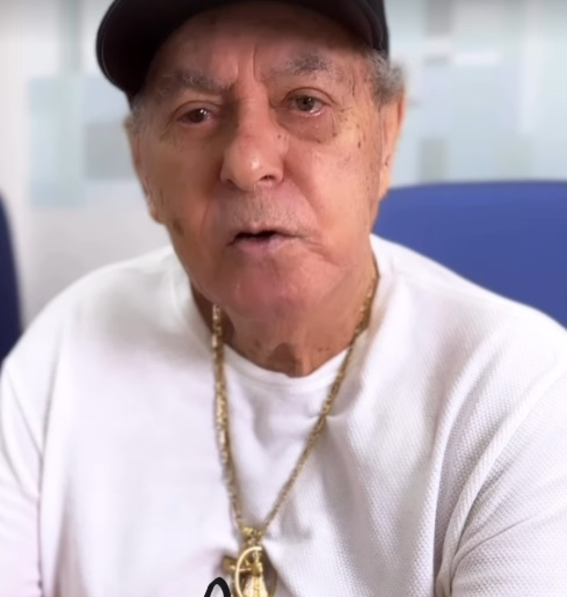 Milionário agradece fãs após passar por cirurgia - Reprodução de vídeo