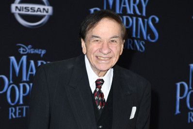 Morre Richard Sherman, compositor de sucessos da Disney, aos 95 anos