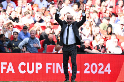 Pep Guardiola deverá deixar o Manchester City em julho de 2025, diz jornal inglês