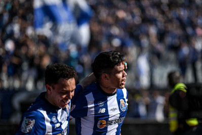 Evanílson decide, Porto vence Sporting e é tricampeão da Taça de Portugal