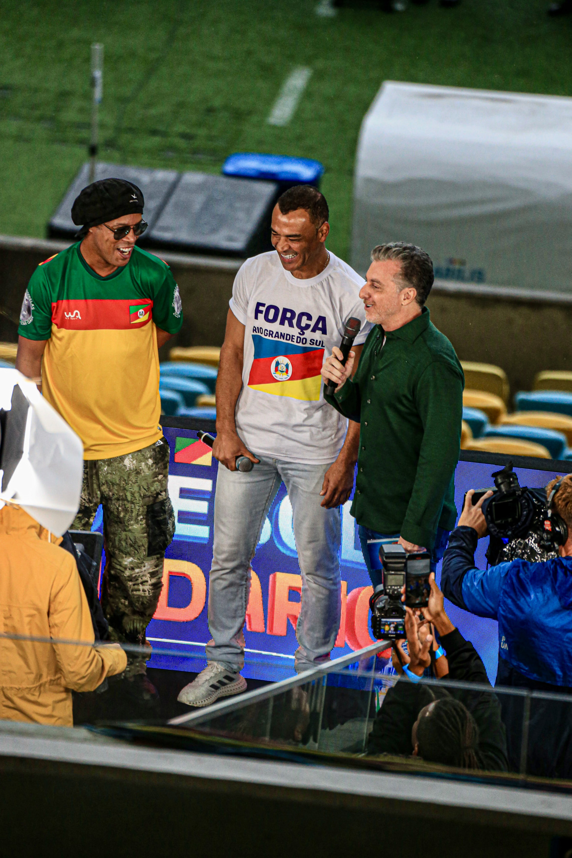 Ronaldinho Gaúcho, Cafu e Luciano Huck - Francisco Silva
