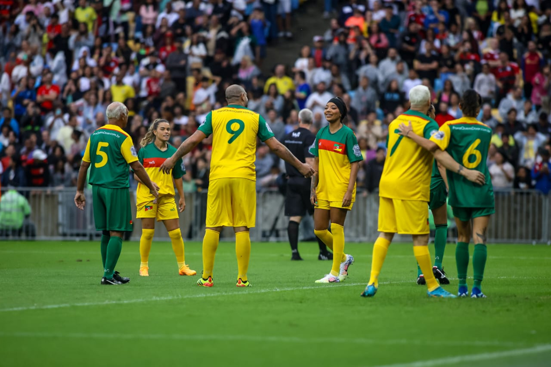 Futebol Solidário, nesta domingo, no Estádio Maracanã
 - Renan Areias/ Agência O Dia