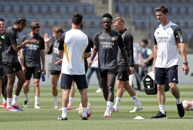 Dorival Júnior não crê que Eurocopa possa tirar 'Bola de Ouro' de Vini Jr: 'Seria surpresa'