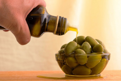 Anvisa proíbe venda de mais três marcas de azeite de oliva; saiba quais