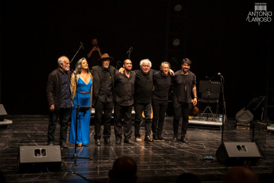 João Carino dirige show em tributo a Chico Buarque