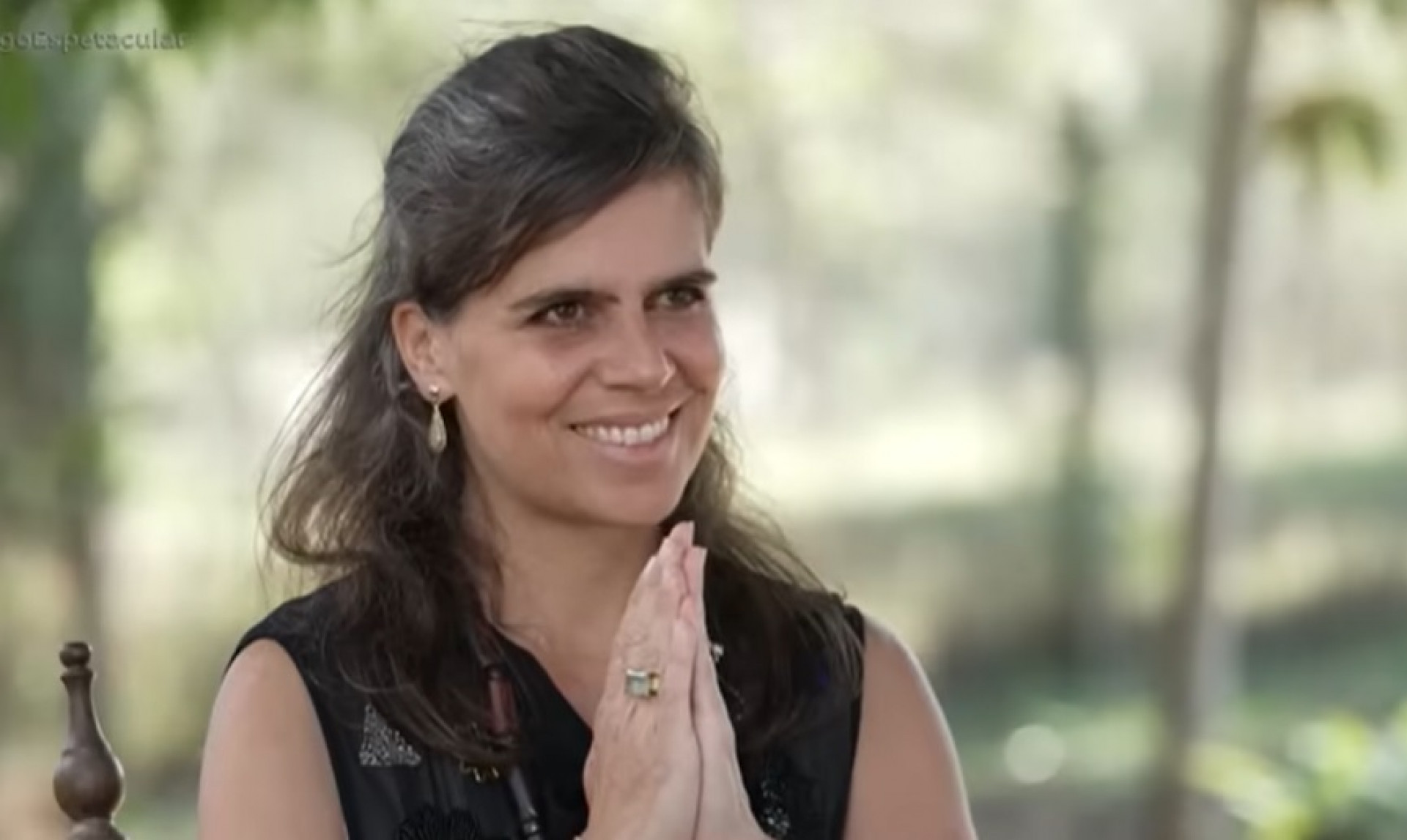 Mariana Maffei, filha de Ana Maria Braga, é entrevistada por Carolina Ferraz - Reprodução de vídeo / Record TV