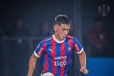 Flamengo e Fluminense demonstram interesse na contratação de promessa paraguaia