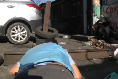 Reportagem do SBT fica no meio de tiroteio durante operação no Complexo da Penha