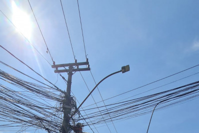 Enel prepara ações para remover ligações irregulares e acabar com poluição visual em Angra 