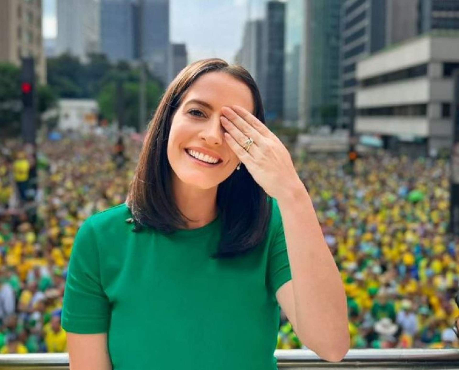 Deputada federal Am&aacute;lia Barros, de Mato Grosso, morreu aos 39 anos, no &uacute;ltimo dia 12 de maio - Reprodu&ccedil;&atilde;o / Redes sociais