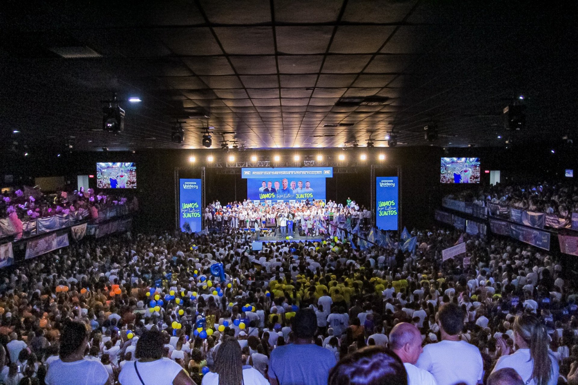 Mais de 13 mil pessoas prestigiaram o lançamento da pré-candidatura de Valdecy da Saúde (PL)  - Edgar Maciel/ Guilherme Andrade/ Patrick Torres