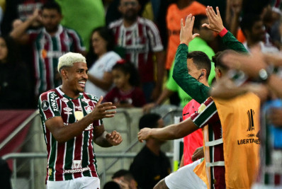 John Kennedy se torna o quinto maior artilheiro do Fluminense na Libertadores