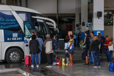 Rodoviária do Rio tem movimentação tranquila em saída para o feriadão de Corpus Christi