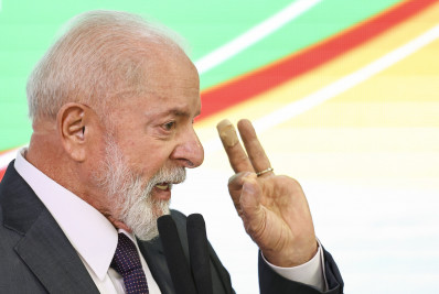 Lula: 'Quem duvidar que a economia brasileira vai crescer vai quebrar a cara no final do ano'