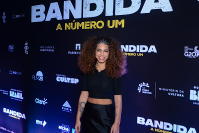 Famosos marcam presença em pré-estreia do filme 'Bandida - A Número Um'