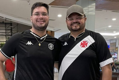 Torcedor chamado Vasco sofre com morte do pai fanático, e namorada faz apelo nas redes sociais