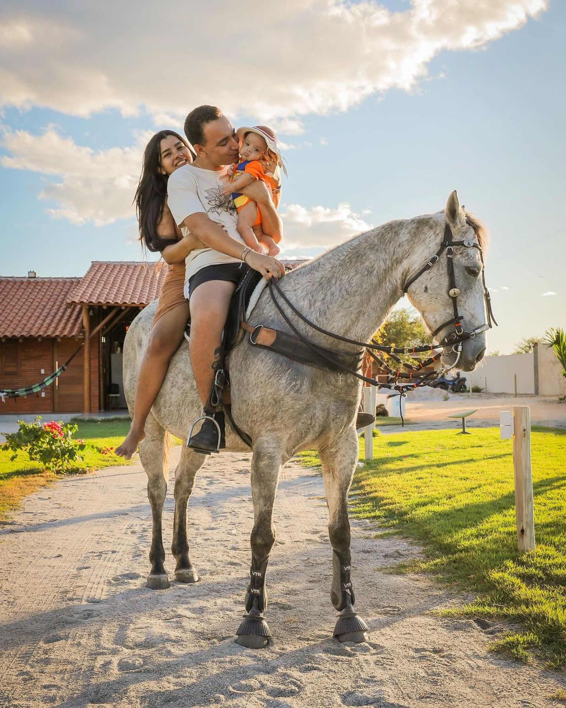 Ary Mirelle se declara para João Gomes antes do cantor viajar - Reprodução