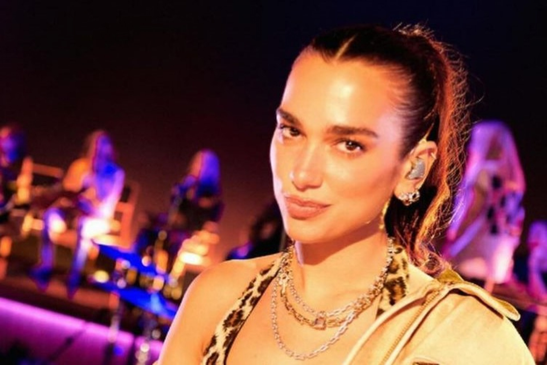 Dua Lipa condena 'genocídio' em Gaza - Reprodução / Instagram