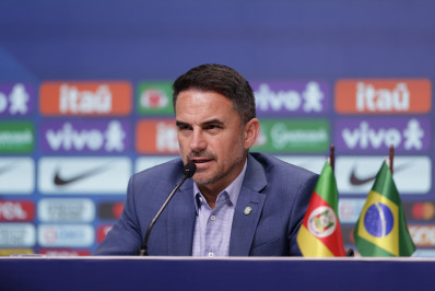 Dirigente diz que intenção é definir novo técnico da Seleção até semana que vem