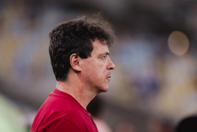 Diniz elogia Marcelo e explica evolução do Fluminense no segundo tempo