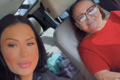 Gracyanne Barbosa curte passeio com mãe de Belo: 'Sogrinha'
