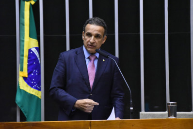 Deputado cobra do Governo Federal ações de prevenção de desastres naturais na Região Serrana 