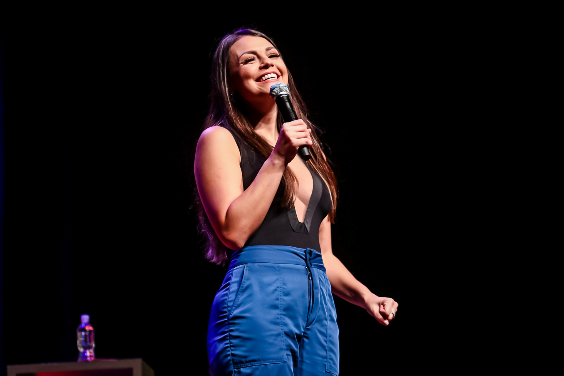 Bruna Louise - Divulga&ccedil;&atilde;o/Ascom