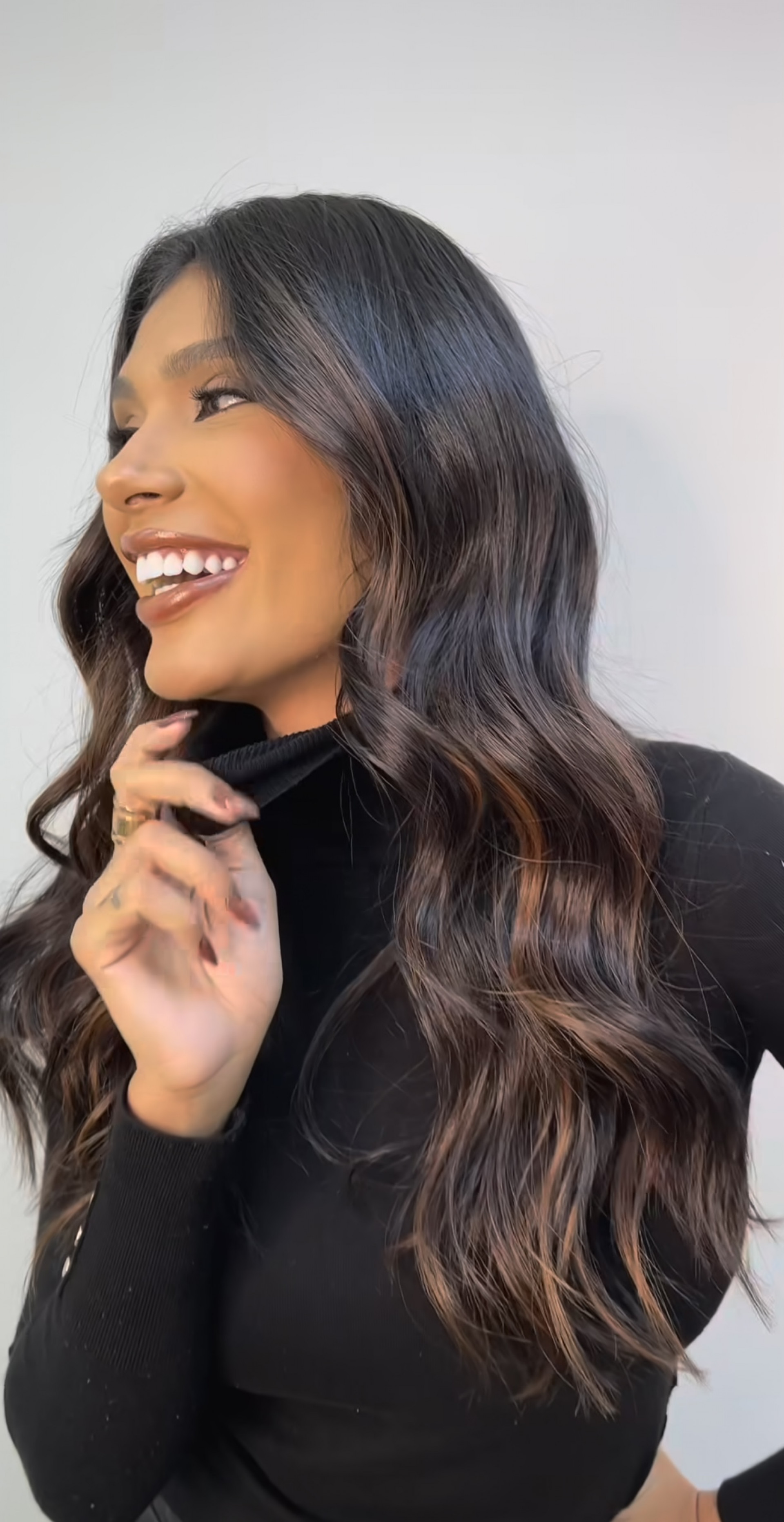 Pocah muda o visual - Reprodução