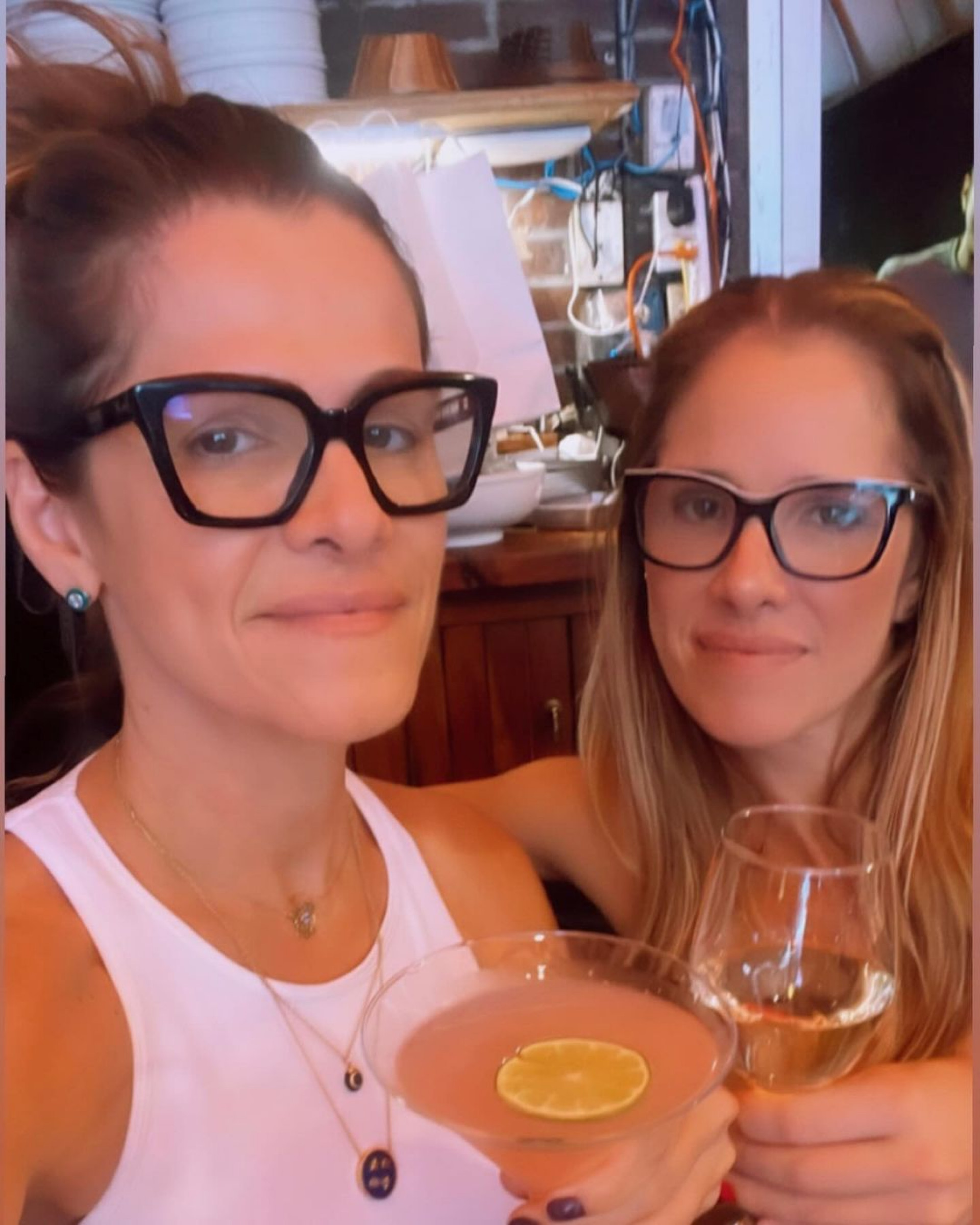 Ingrid Guimarães celebra aniversário da irmã e semelhança impressiona internautas - Reprodução