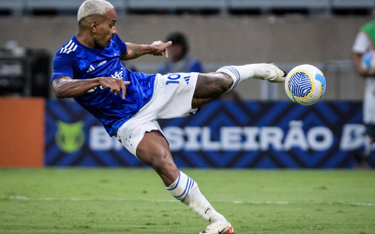 Matheus Pereira vê Cruzeiro ansioso na busca por gols