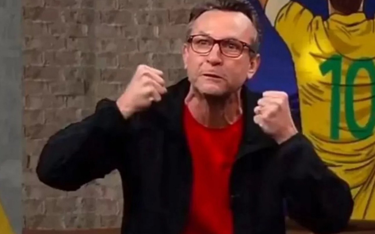 Neto detona jogador do Corinthians: ‘N&atilde;o marca absolutamente nada’