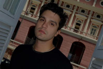Luan Santana está de repouso em casa após sentir-se mal e cancelar show