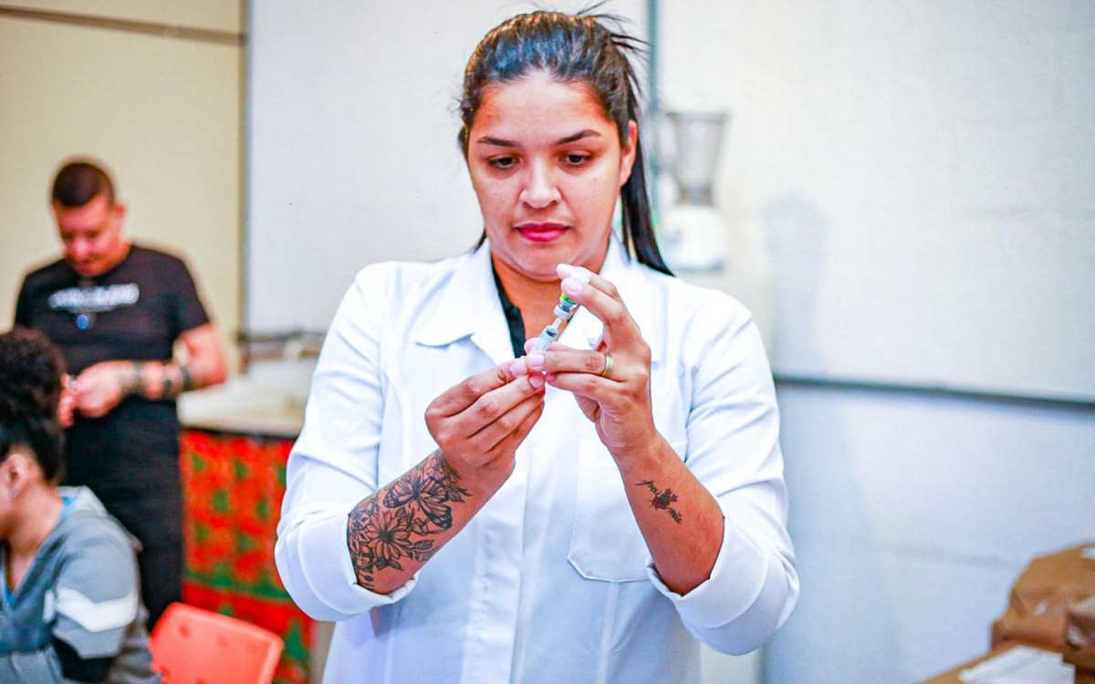 A Prefeitura realizou mais uma etapa de atualização da carteira vacinação e a segunda dose da pré-exposição contra a raiva