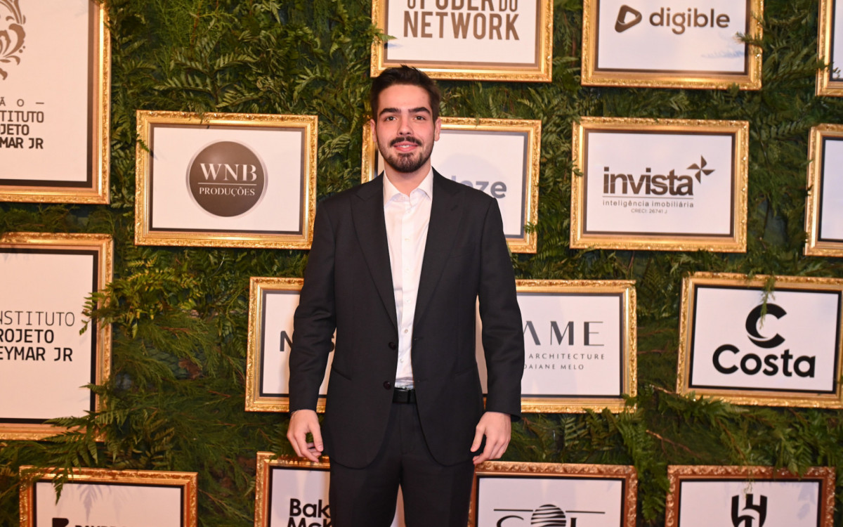 João Silva no leilão beneficente de Neymar em São Paulo