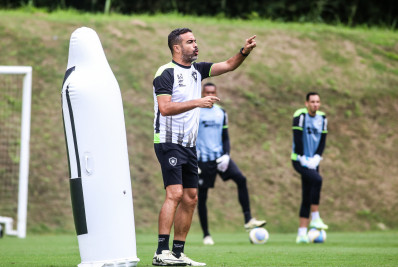 Botafogo vive expectativa por retorno de lesionados contra o Fluminense