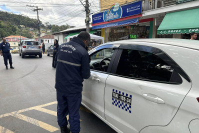 Blitz educativa é realizada em São José do Vale do Rio Preto