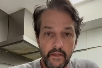 Marcelo Serrado desabafa após sofrer nova de crise de pânico em avião