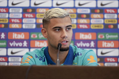 Flamengo desmente procura por Andreas Pereira para substituir Arrascaeta