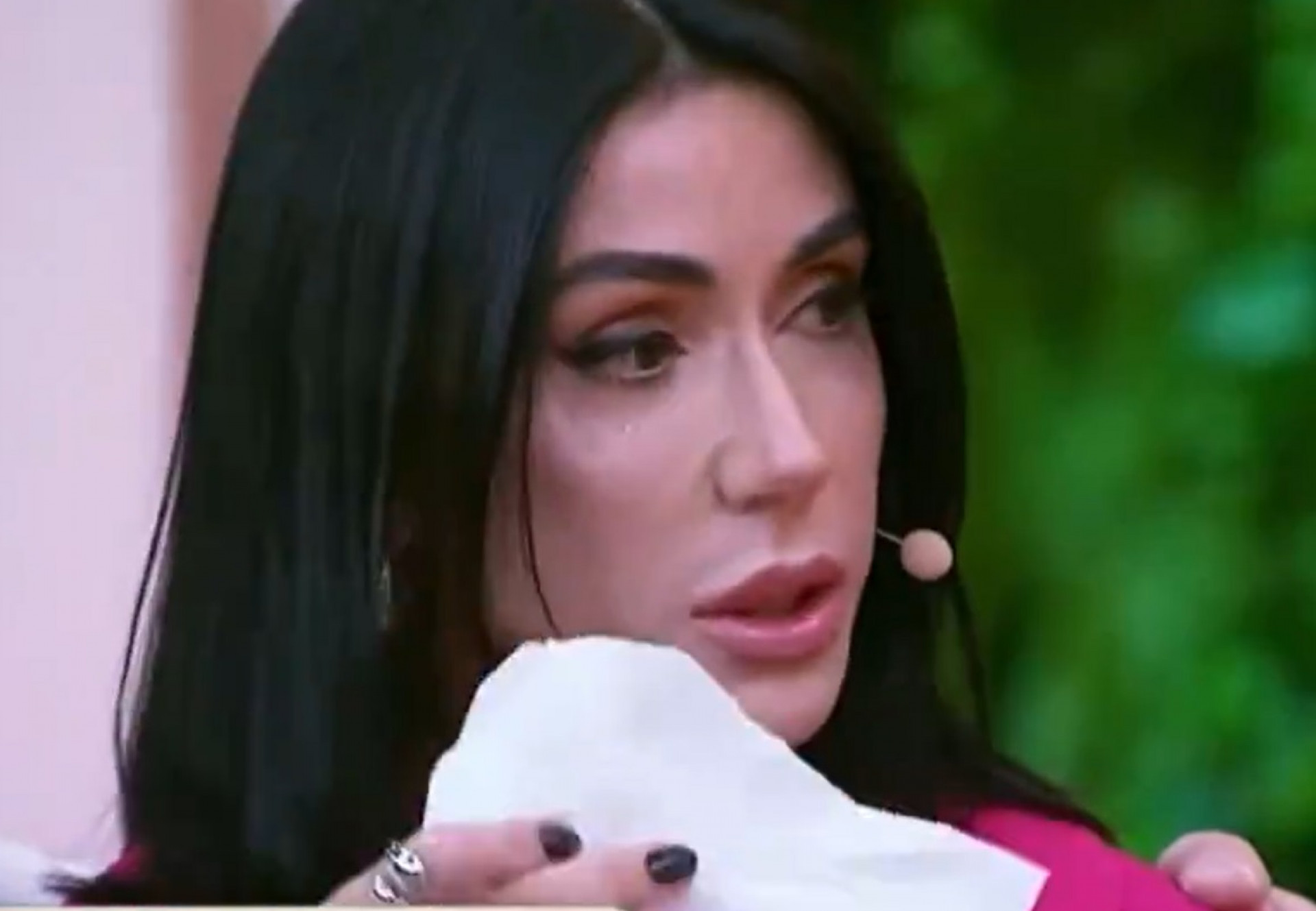 Michelle Barros relata abuso na infância durante o 'Chega Mais' - Reprodução de vídeo / SBT