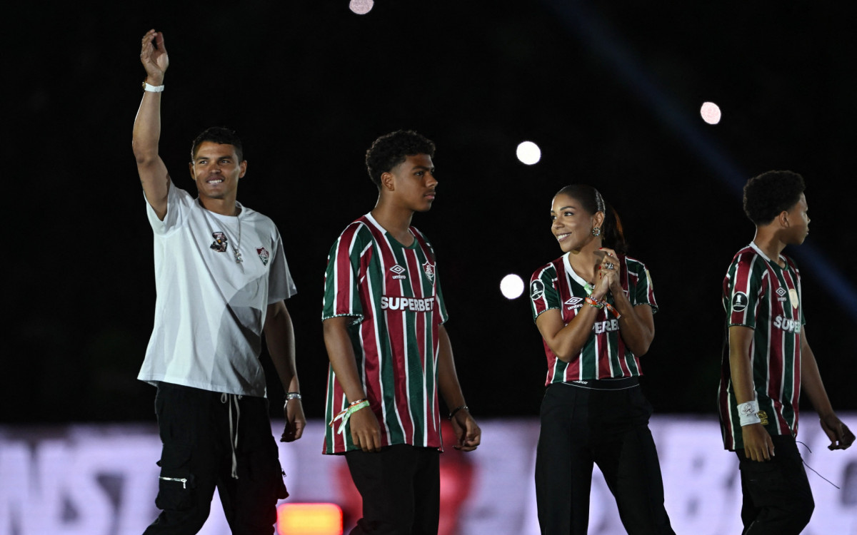 Thiago Silva e fam&iacute;lia no Maracan&atilde;