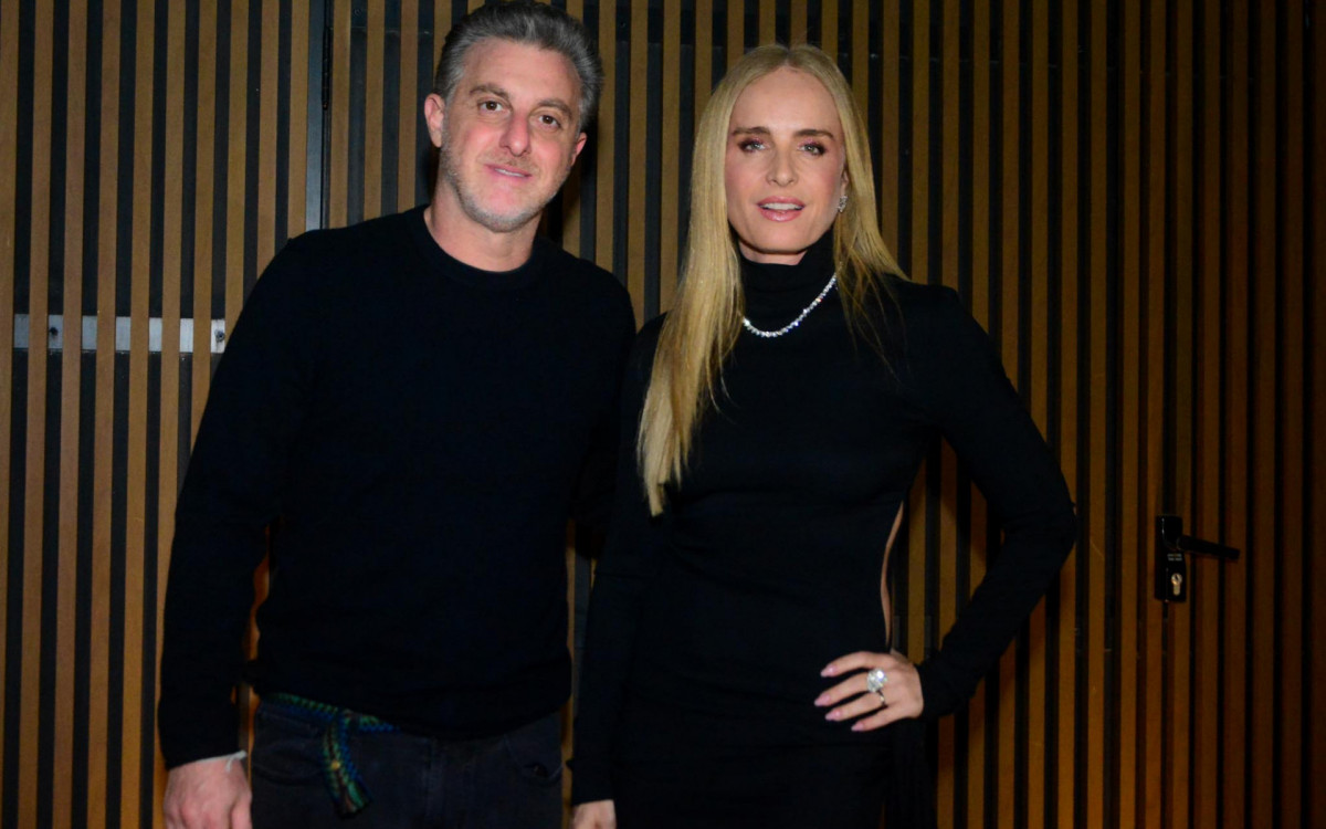 Luciano Huck e Angélica na festa de aniversário de Flávia Alessandra no Rio