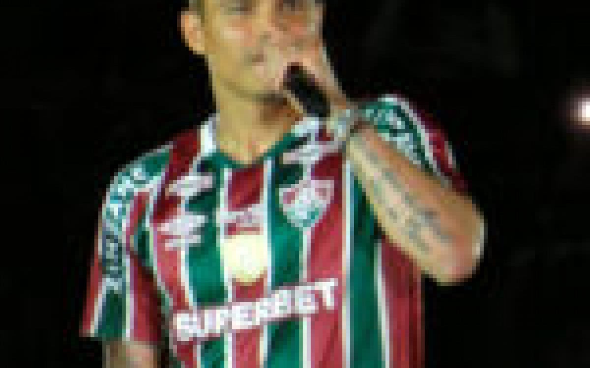 Thiago Silva destaca volta ao Fluminense e avisa: &#8216;Não vim passear&#8217;
