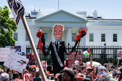 Milhares de manifestantes pró-palestinos protestam em Washington contra políticas de Biden