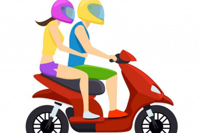 Motoqueiro bêbado provoca colisão