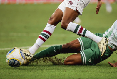 Maracanã luta para recuperar gramado durante a Data Fifa