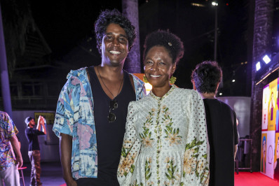 Edvana Carvalho e Breno da Matta se divertem em festival no Rio