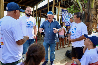 Mutirão de limpeza na Lagoa de Piratininga marca o final da semana do meio ambiente 